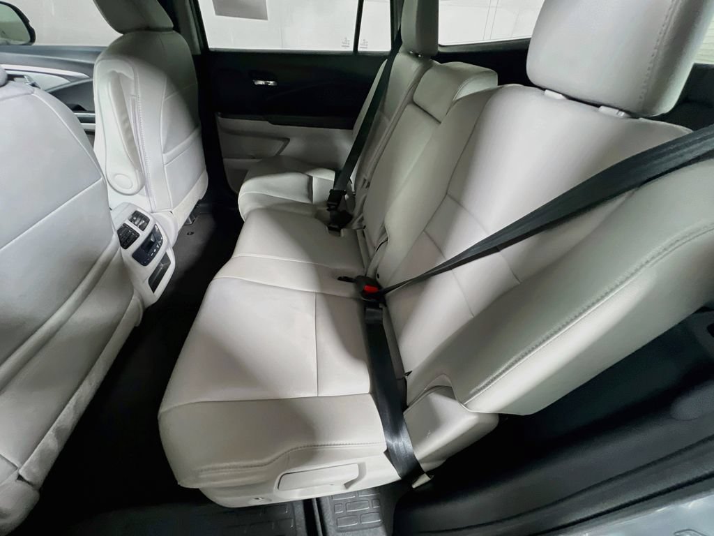 Used 2017 Honda Pilot EX-L image 22