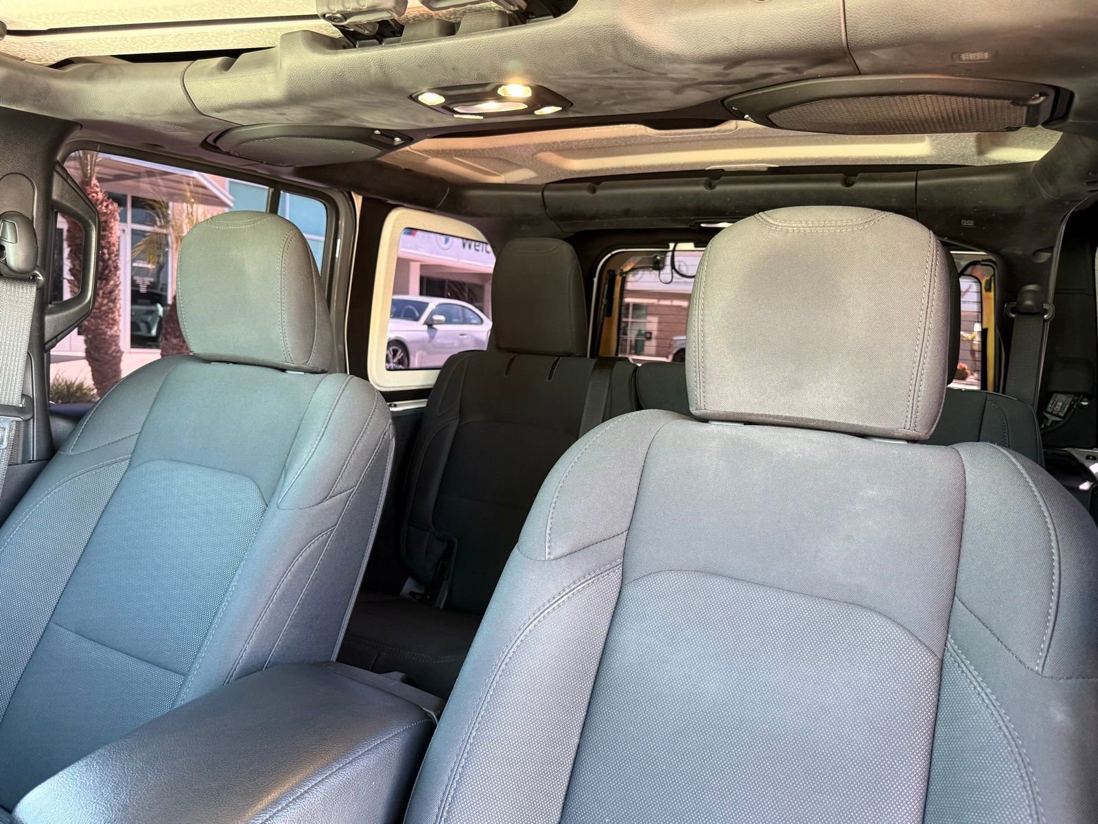 Used 2020 Jeep Wrangler Unlimited Sport S image 22