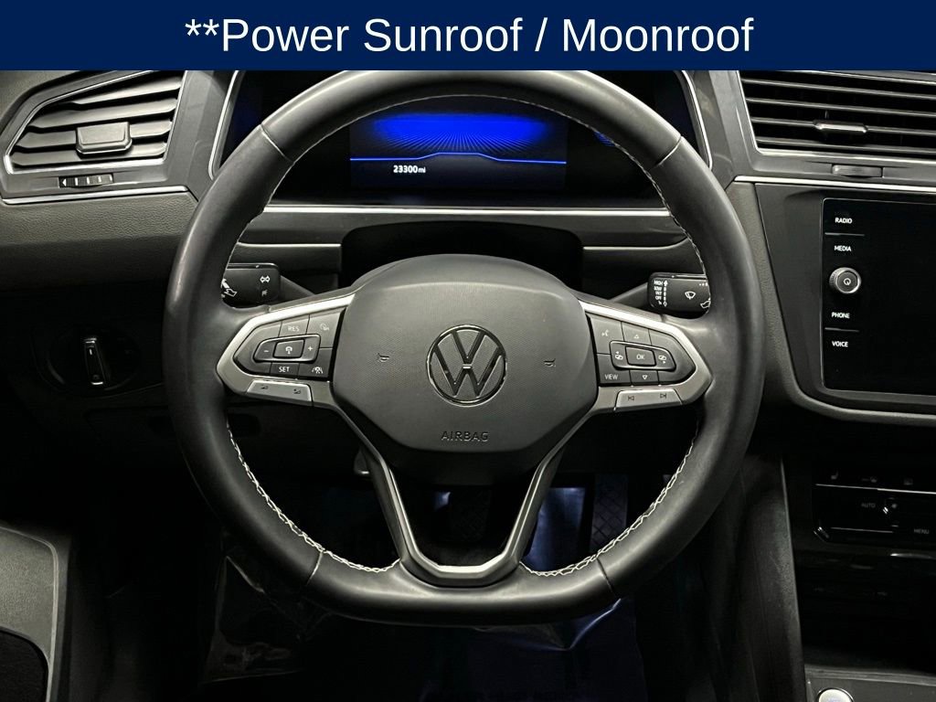 Used 2023 Volkswagen Tiguan SE w/ Panoramic Sunroof Package AWD/4WD image 9