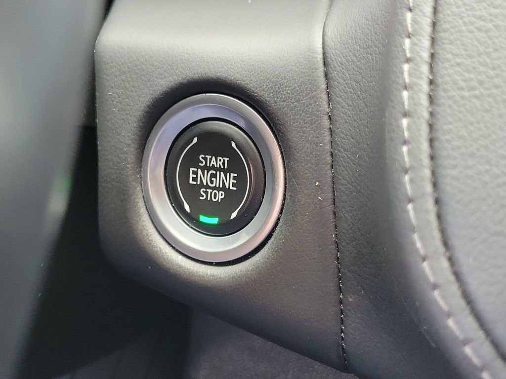 Used 2023 Chevrolet Tahoe Z71 AWD/4WD image 17