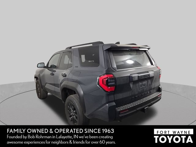 Used 2025 Toyota 4Runner SR5 AWD/4WD image 9