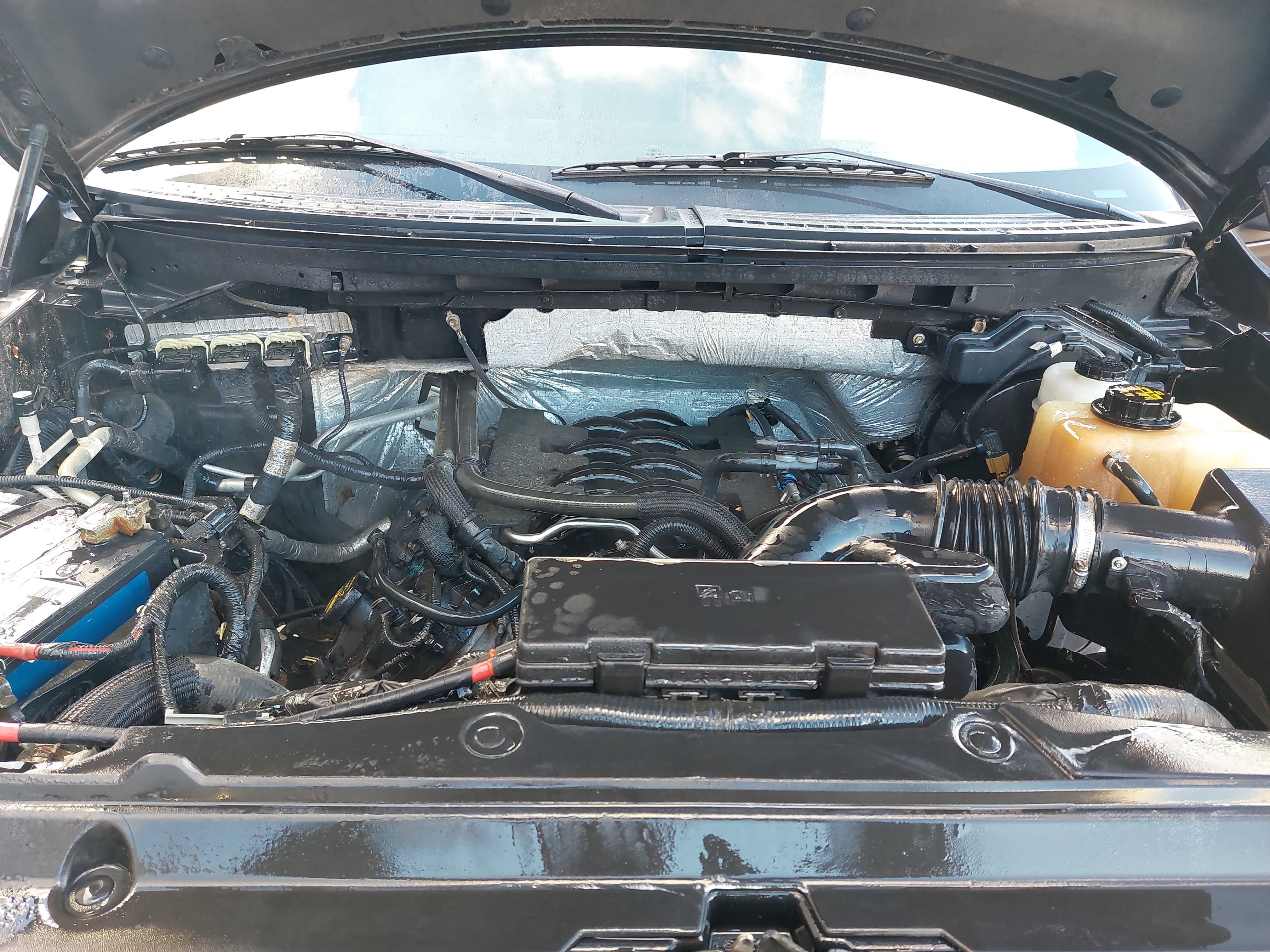 Used 2011 Ford F150 XLT w/ XLT Chrome Pkg AWD/4WD image 25