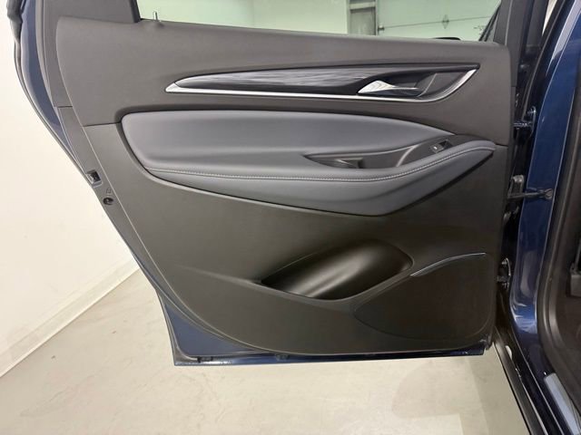 Certified 2022 Buick Enclave Essence w/ Experience Buick Package image 23