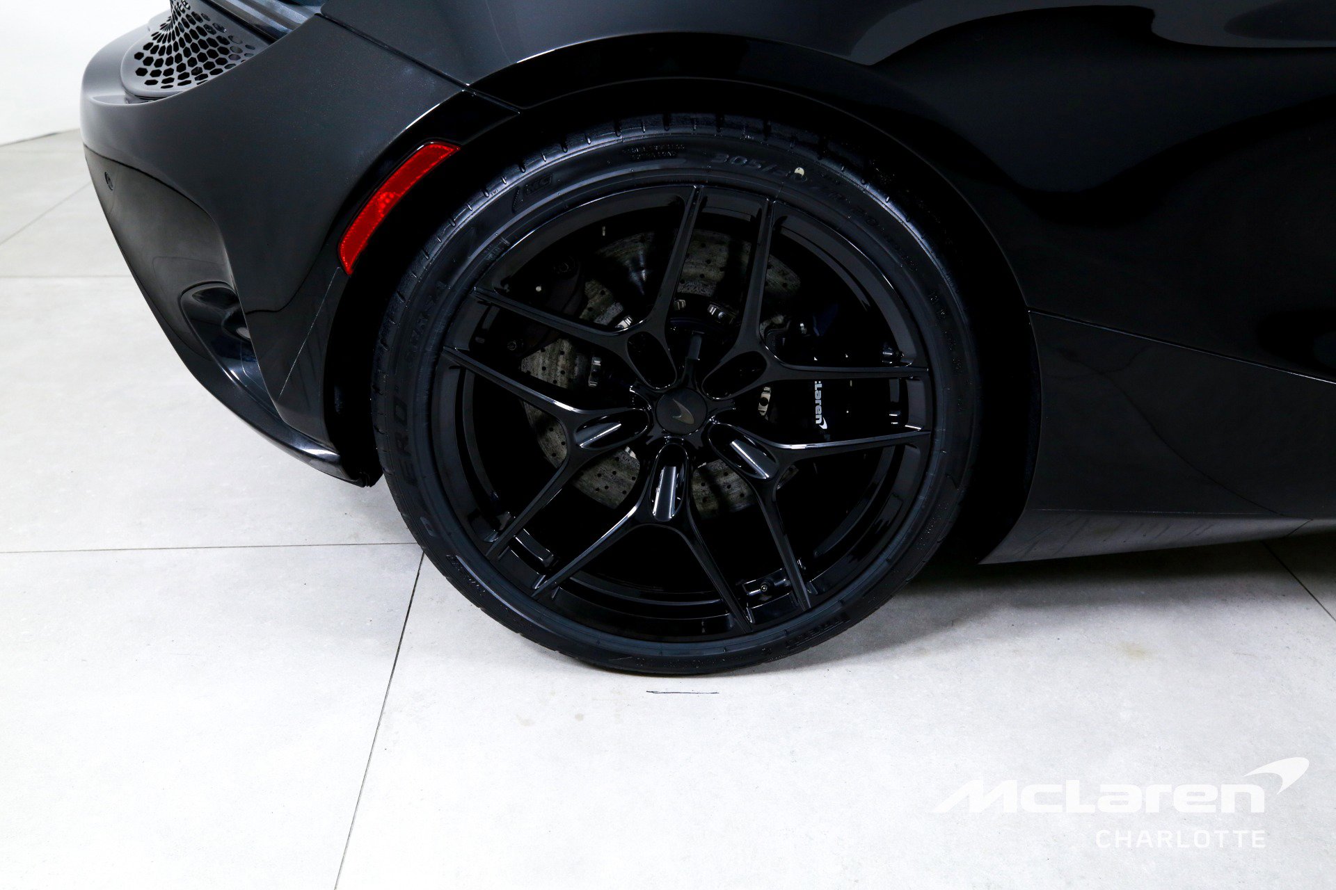 New 2025 McLaren 750S image 25