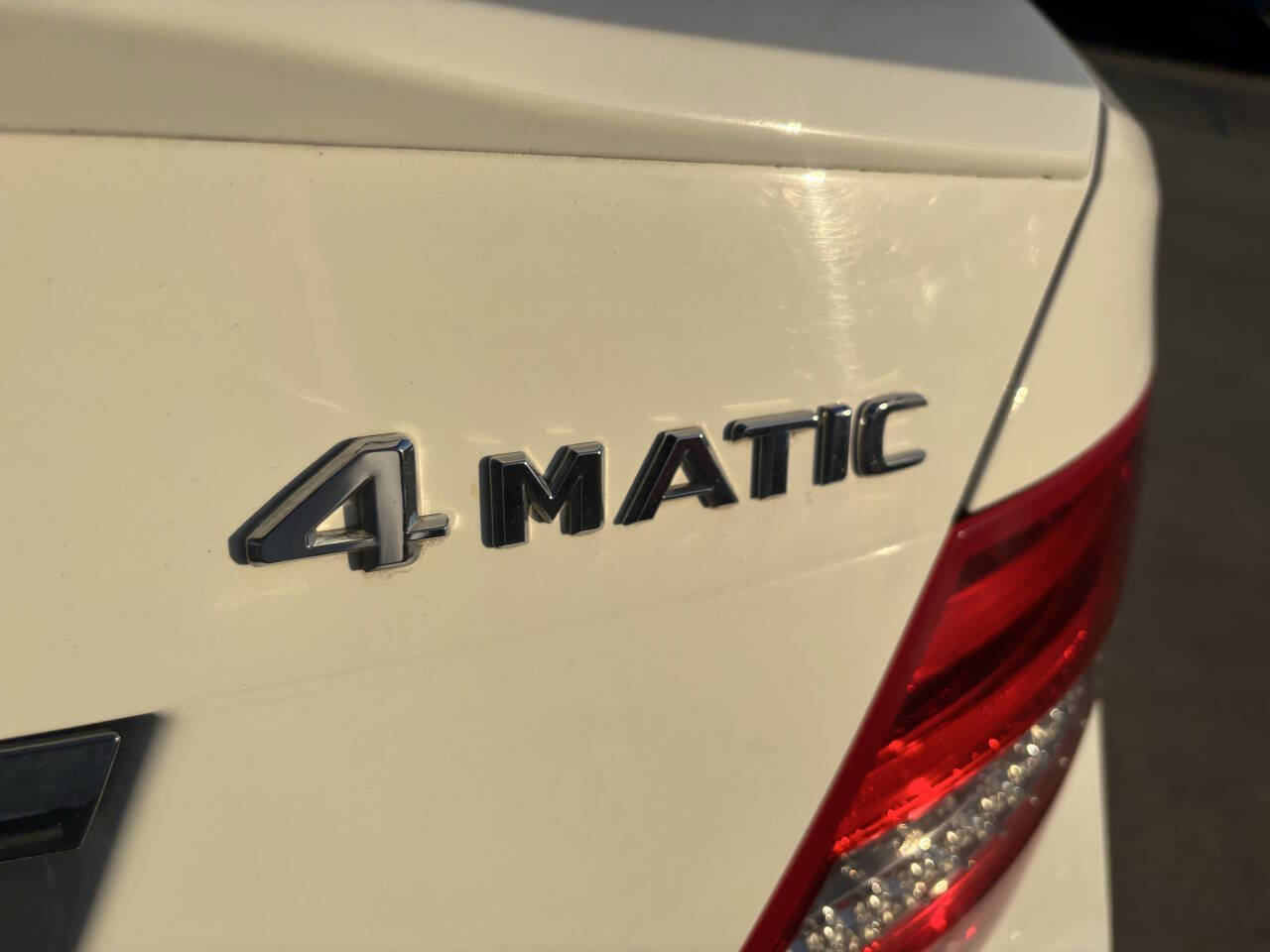 Used 2014 Mercedes-Benz C 300 4MATIC Sedan image 21