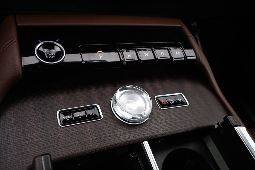 Used 2025 Lincoln Navigator Reserve AWD/4WD image 30