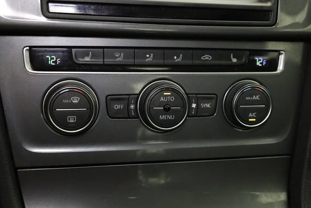 Used 2016 Volkswagen e-Golf SEL Premium FWD image 23