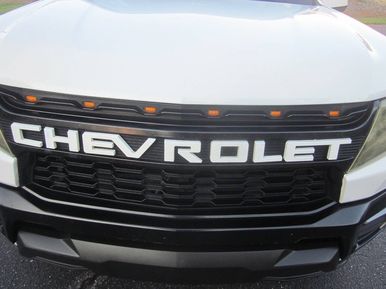Used 2022 Chevrolet Colorado LT RWD image 32