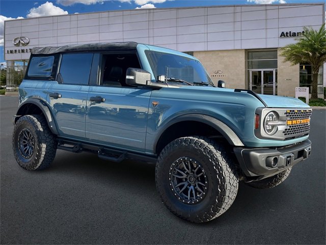 Used 2023 Ford Bronco Badlands image 2