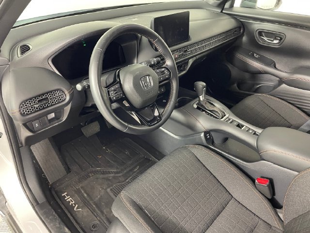 Used 2026 Honda HR-V Sport image 3