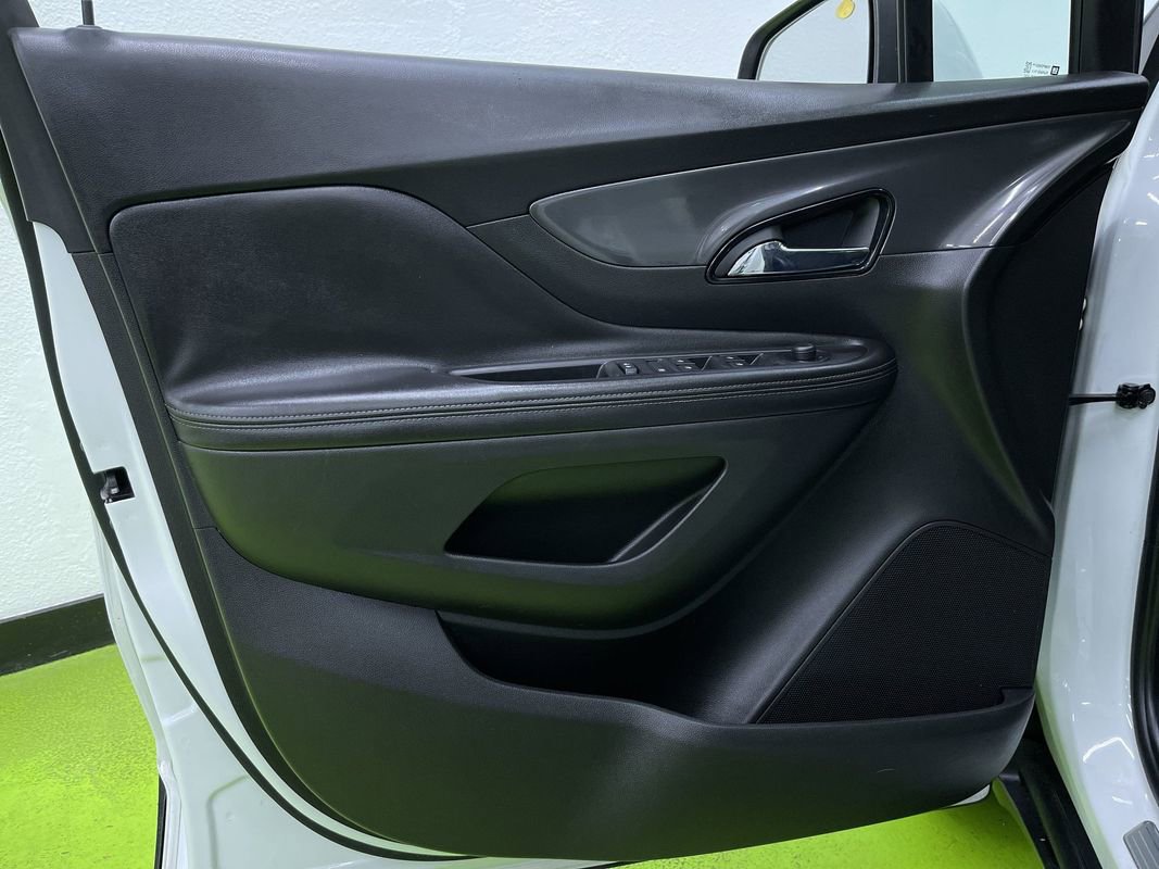 Used 2019 Buick Encore FWD image 15