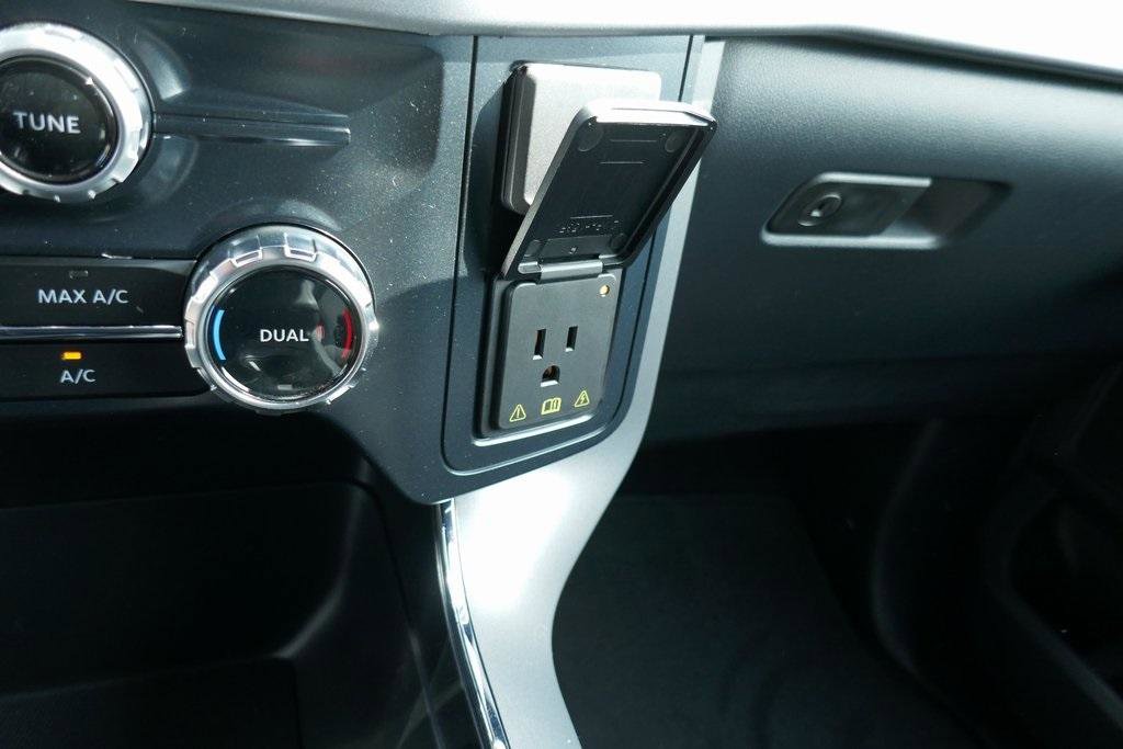 New 2025 Ford F150 XLT w/ Equipment Group 301A Standard image 22