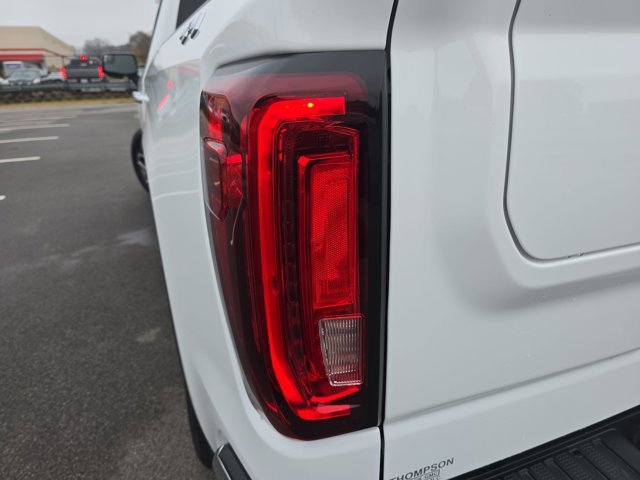 Used 2024 GMC Sierra 1500 SLT w/ SLT Convenience Package image 34