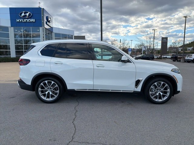 Used 2024 BMW X5 xDrive40i image 12