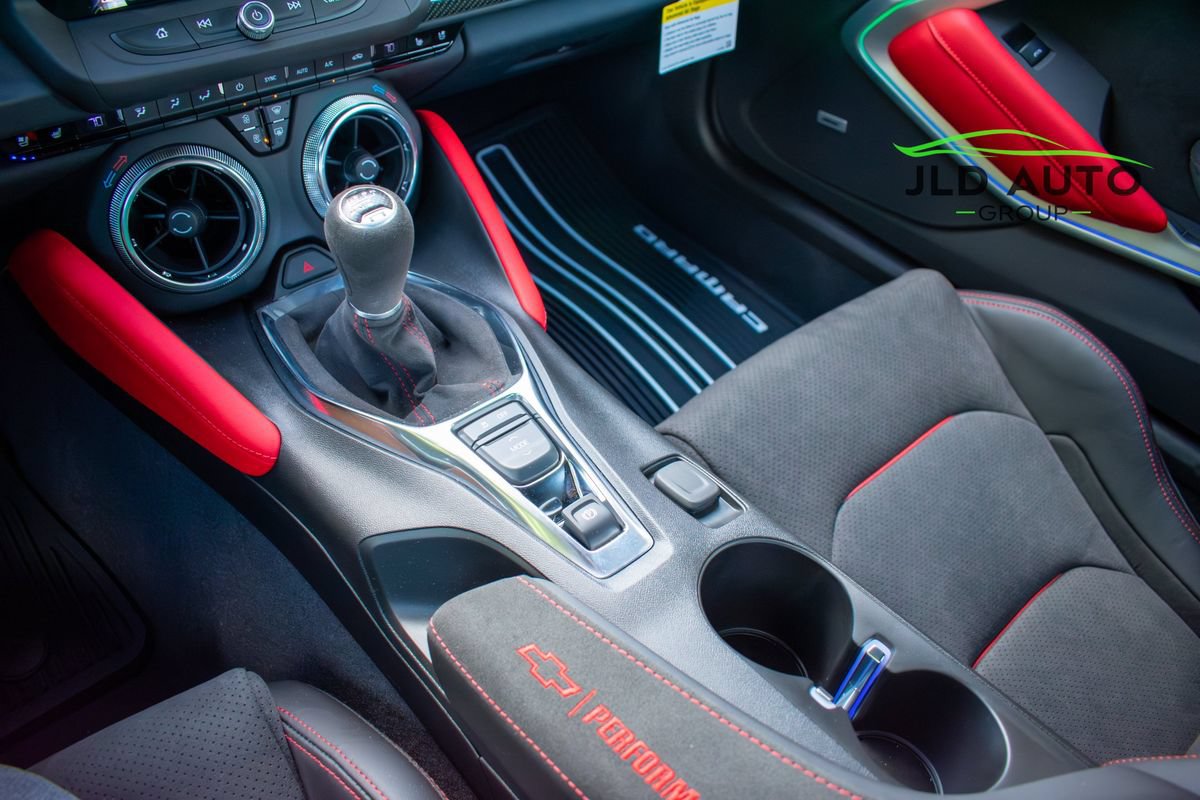Used 2023 Chevrolet Camaro ZL1 RWD image 15