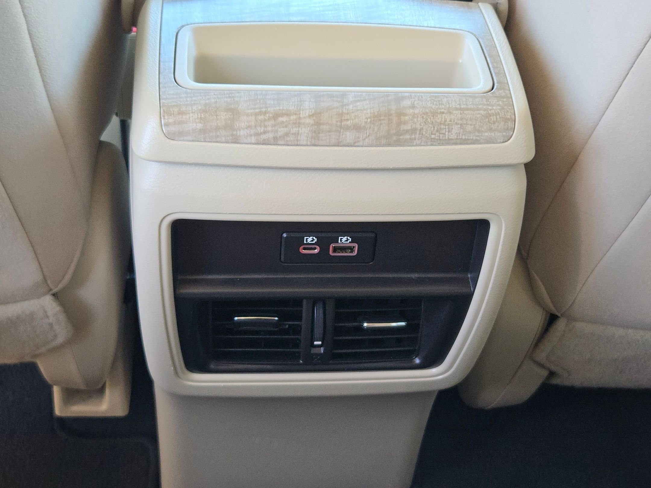 Used 2019 Nissan Murano SV w/ Premium Package FWD image 24