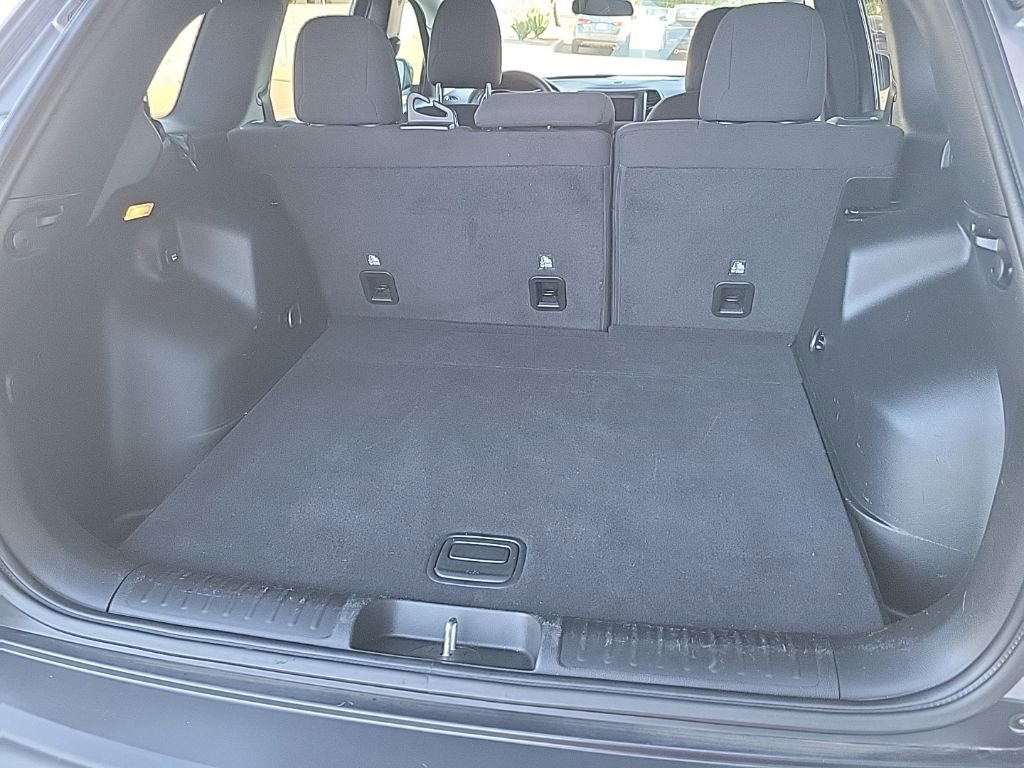 Used 2020 Jeep Cherokee Latitude FWD image 14