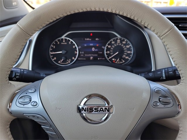 Used 2017 Nissan Murano SV w/ Premium Package image 18