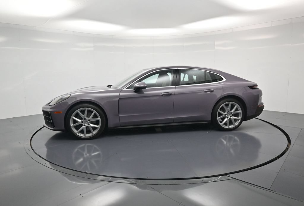 Certified 2024 Porsche Panamera image 2