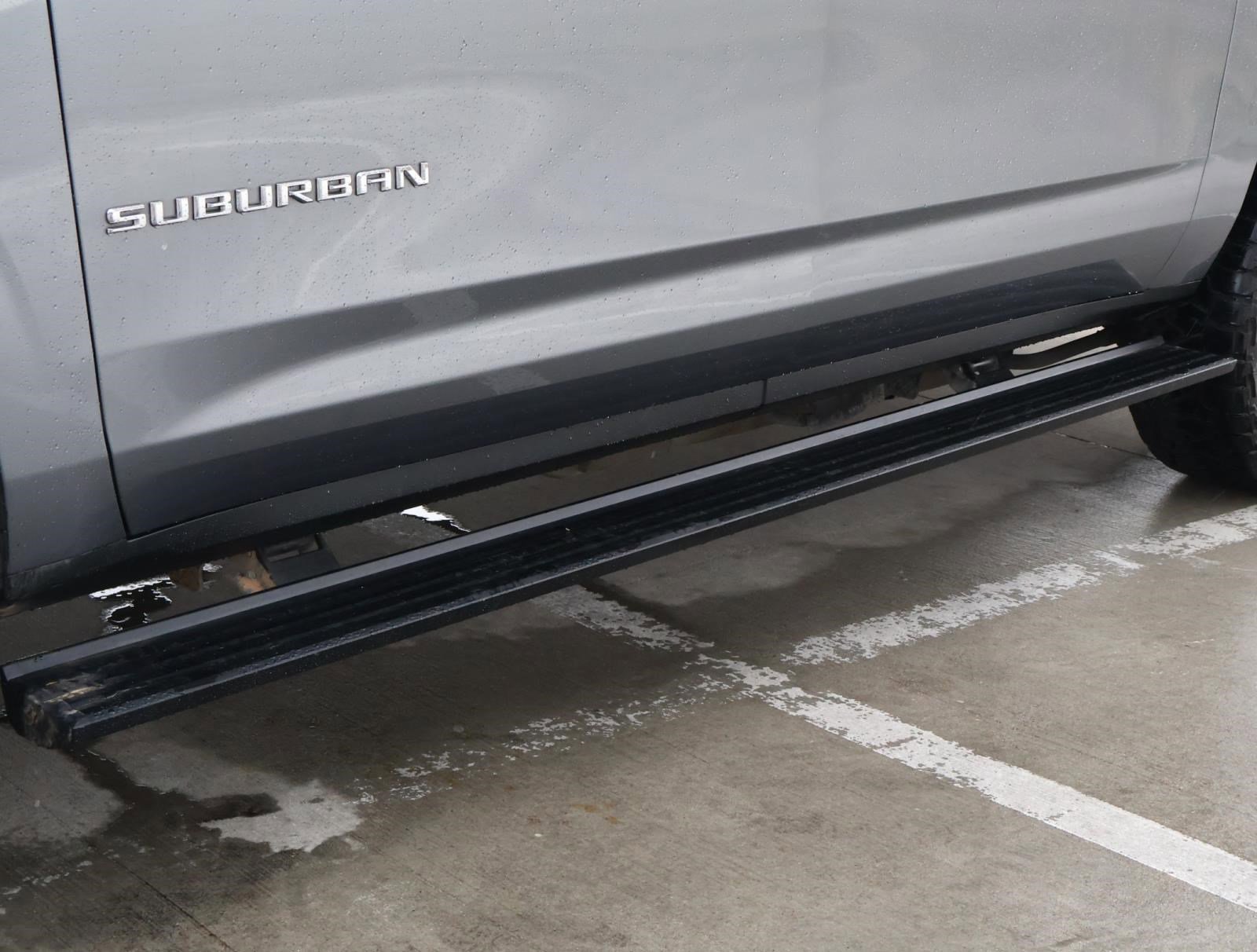 Used 2021 Chevrolet Suburban High Country image 9