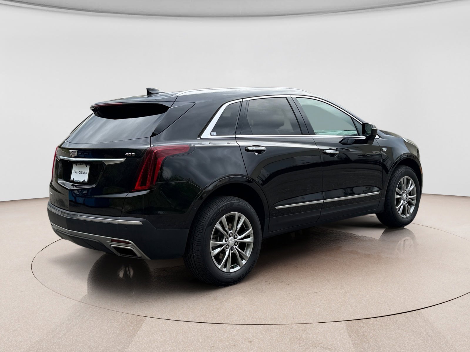 Used 2021 Cadillac XT5 Premium Luxury AWD/4WD image 5