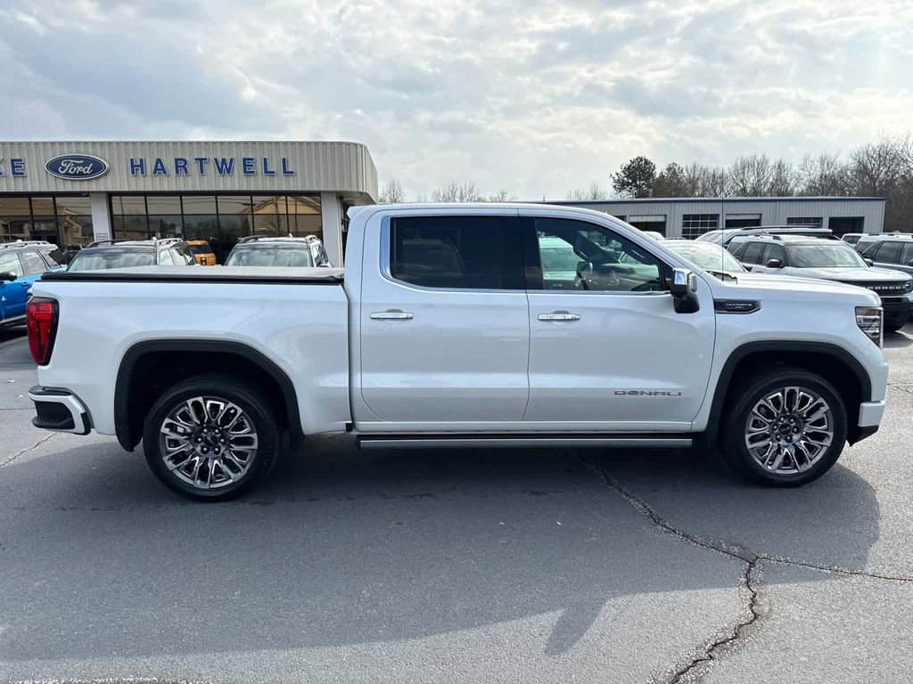 Used 2023 GMC Sierra 1500 Denali Ultimate image 28