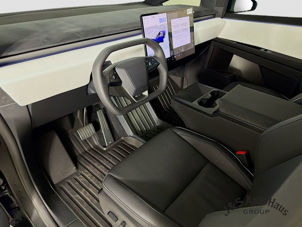 Used 2024 Tesla Cybertruck Cyberbeast AWD/4WD image 9