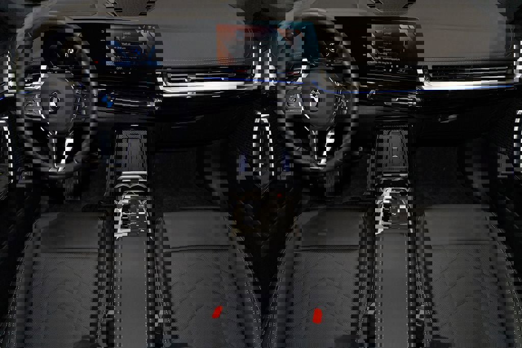 Used 2026 BMW X1 xDrive28i w/ Technology Package image 37