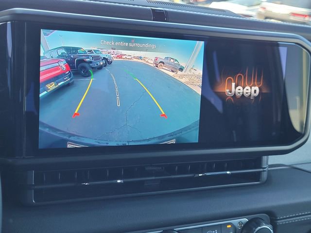 Certified 2025 Jeep Wrangler Unlimited Sahara image 10