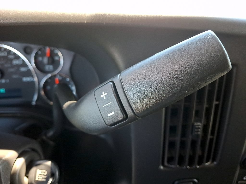 Used 2019 GMC Savana 2500 Extended w/ Enhanced Convenience Package RWD image 14
