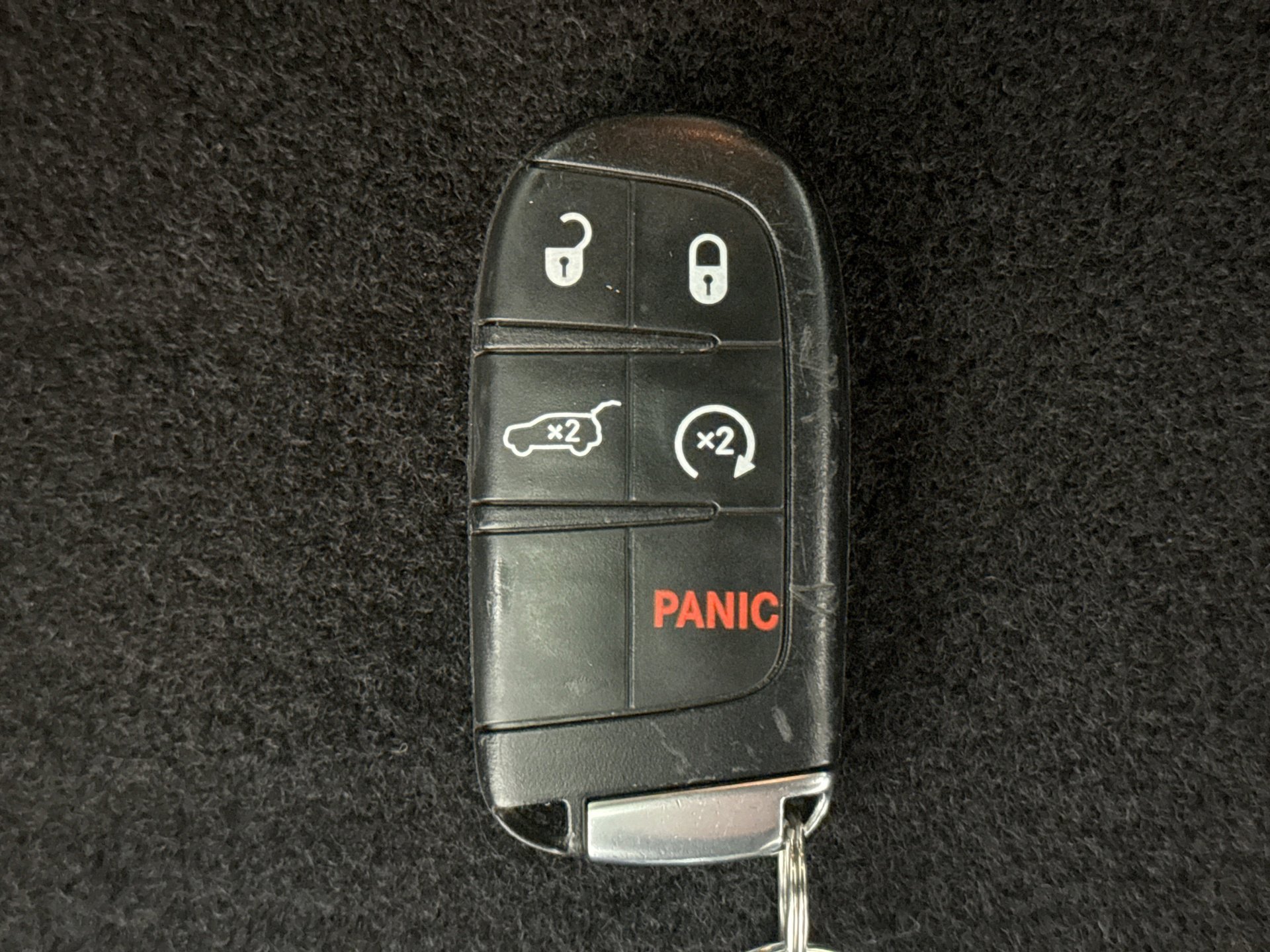 Used 2023 Dodge Durango R/T image 26