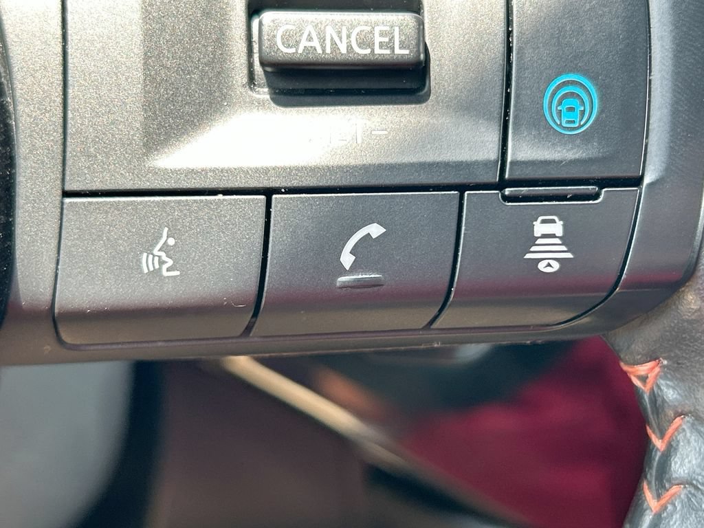 Used 2023 Nissan Pathfinder Rock Creek AWD/4WD image 17