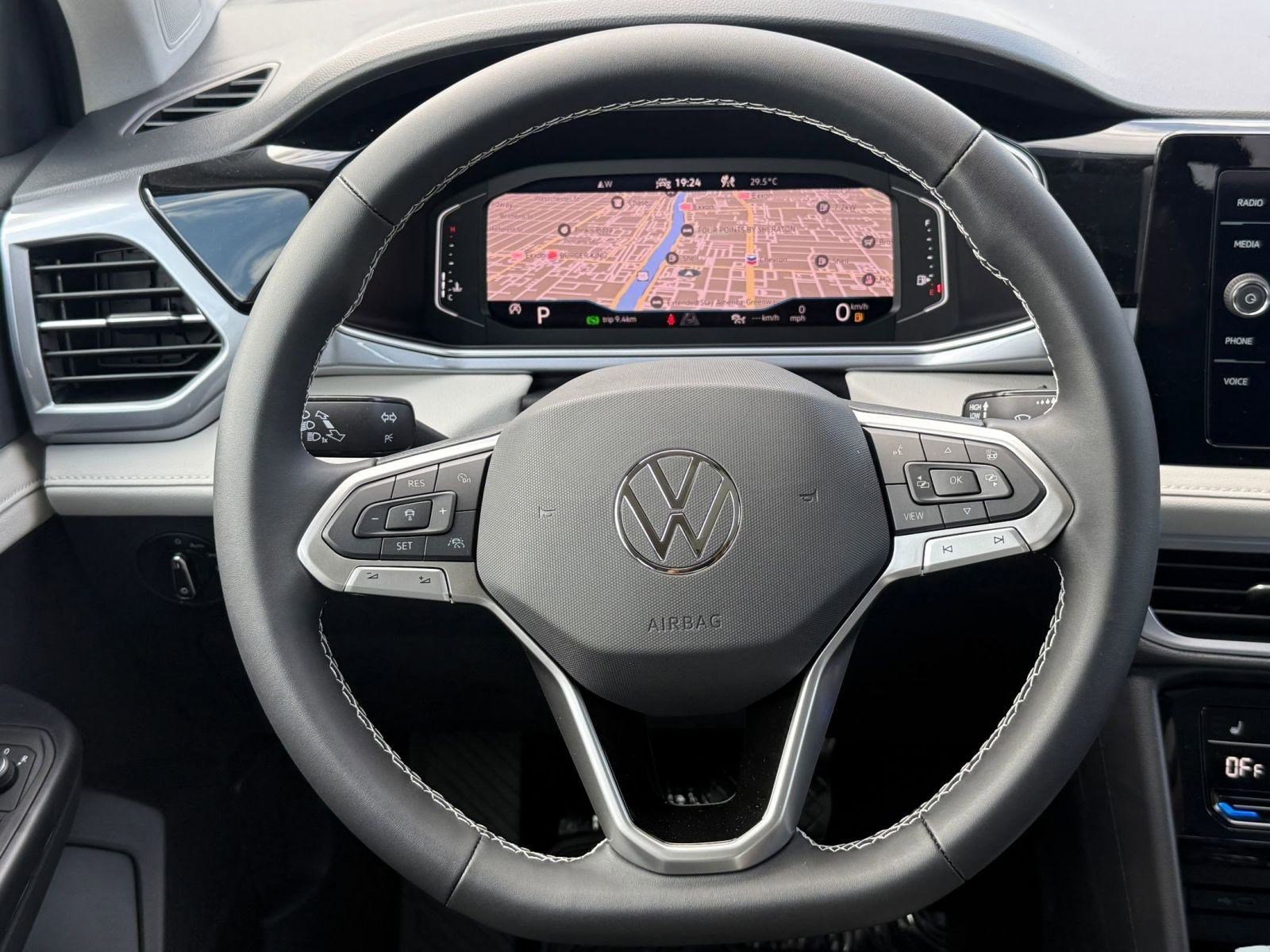 New 2026 Volkswagen Taos SEL image 15