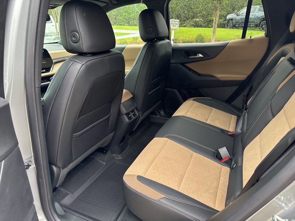 New 2026 Chevrolet Equinox ACTIV image 30