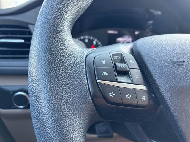 Used 2022 Ford Escape SE image 27