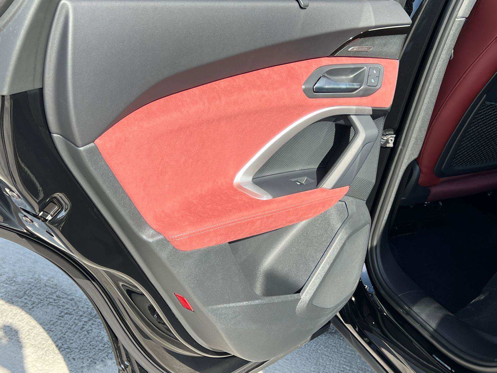 New 2025 Audi SQ5 Premium Plus AWD/4WD image 15