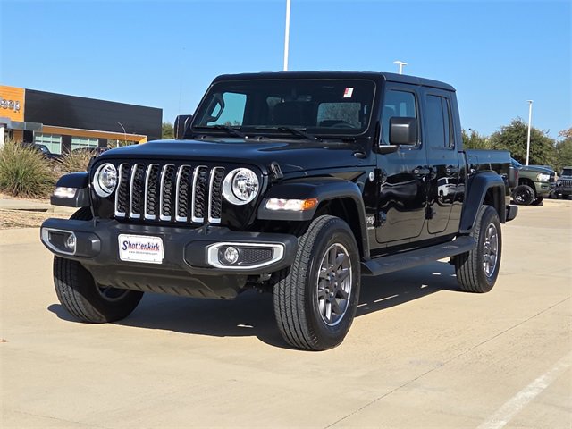 Used 2020 Jeep Gladiator Overland w/ Popular Equipment Package image 3