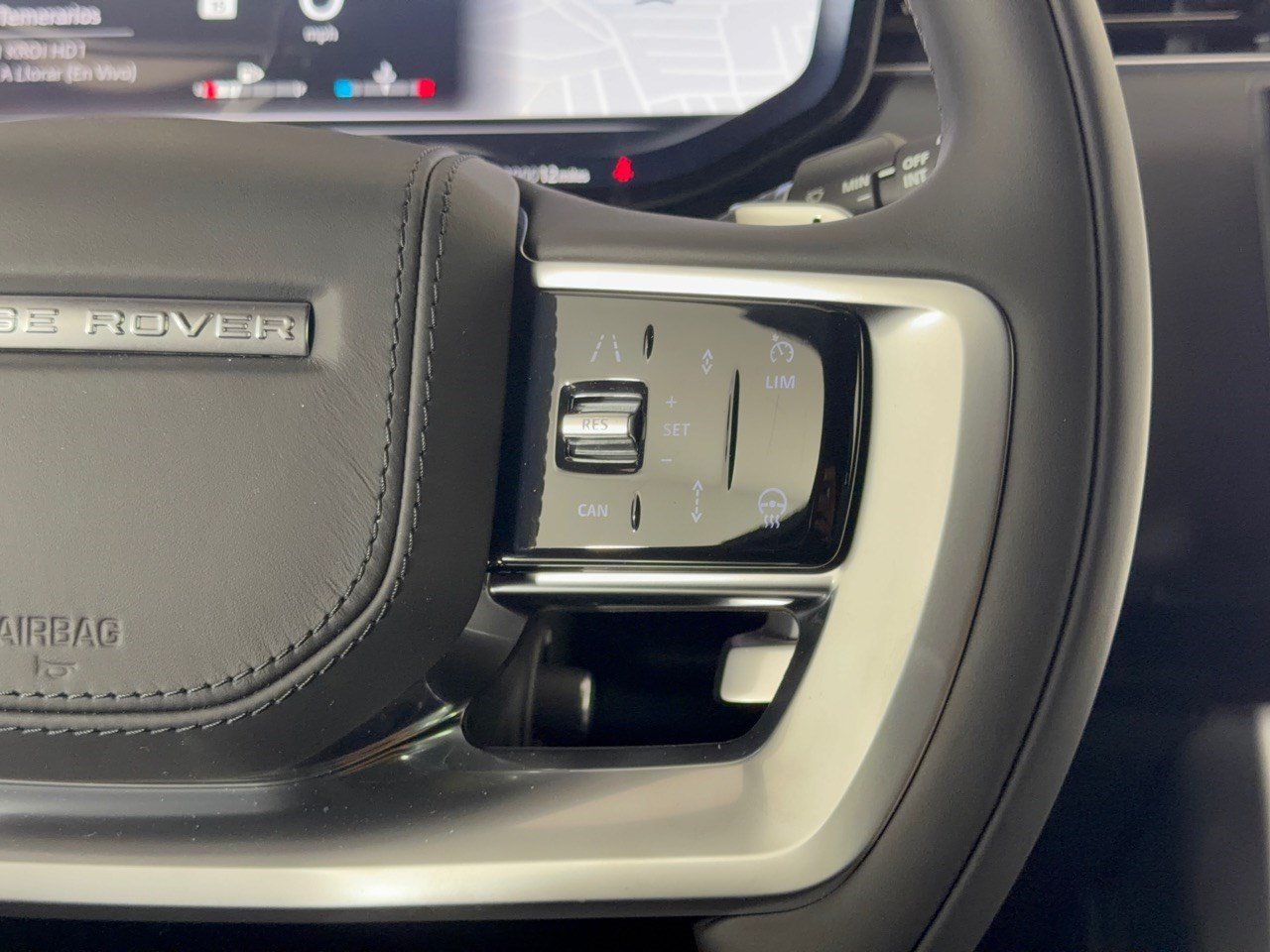 New 2027 Land Rover Range Rover SE AWD/4WD image 19