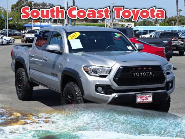 Used 2017 Toyota Tacoma TRD Off-Road w/ Tow Package RWD image 2