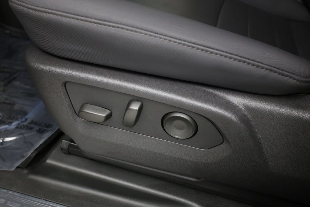 Used 2024 GMC Hummer EV 2X AWD/4WD image 10
