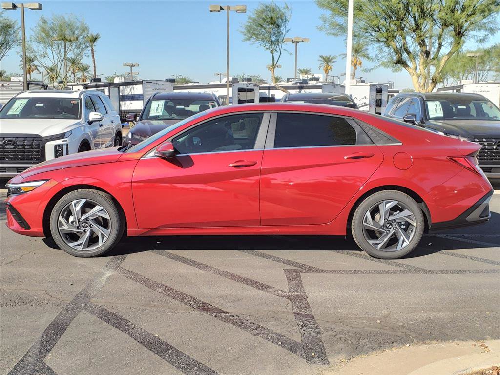 New 2025 Hyundai Elantra Limited image 2