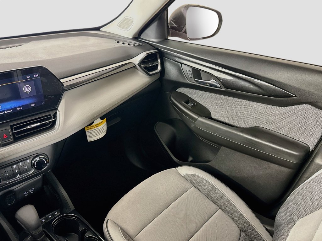 New 2026 Chevrolet TrailBlazer LS w/ LS Convenience Package FWD image 24