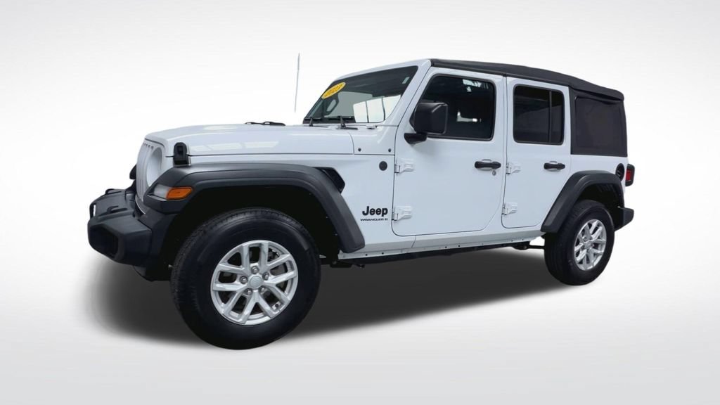 Used 2023 Jeep Wrangler Unlimited Sport AWD/4WD image 4