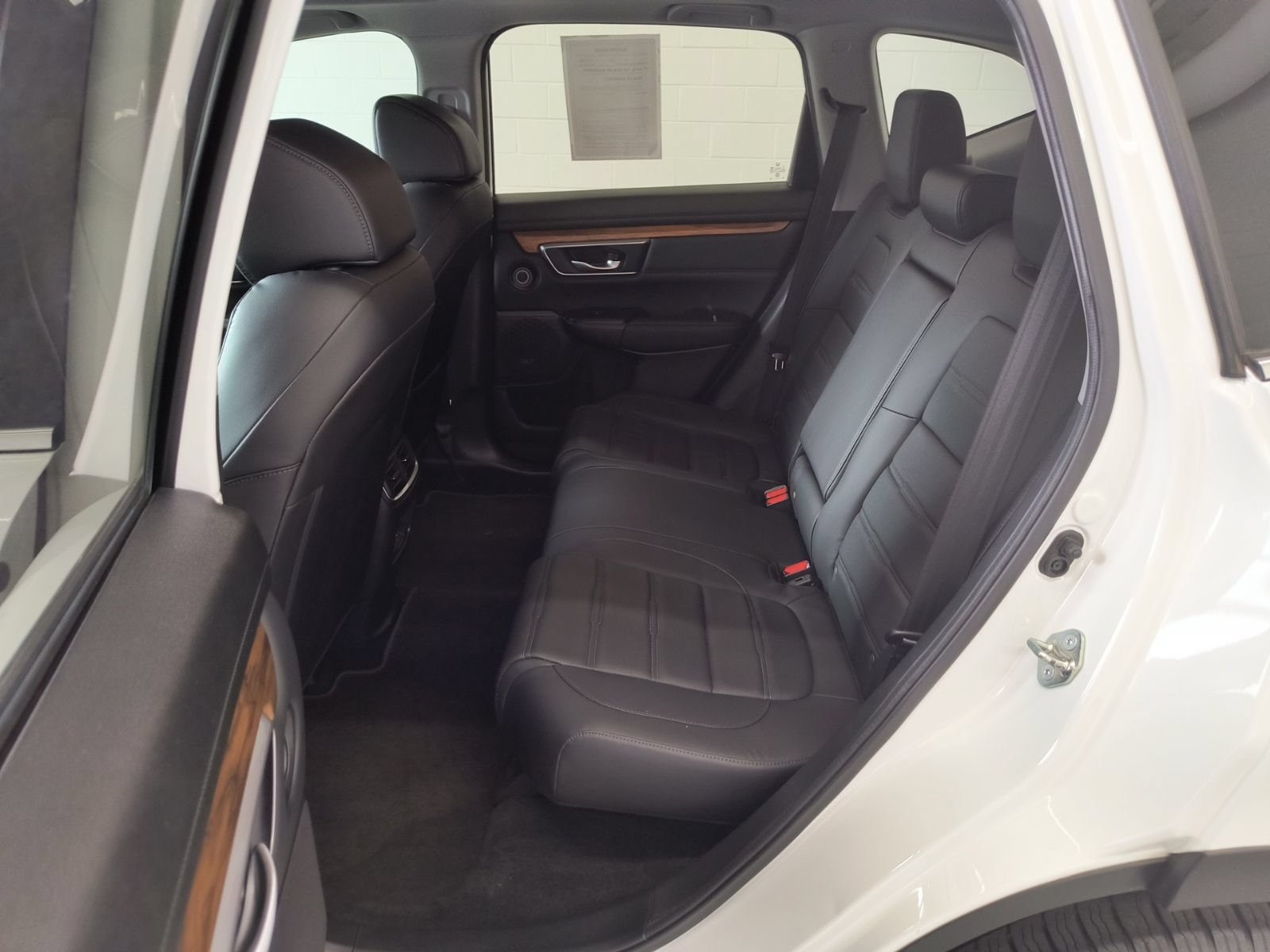 Used 2020 Honda CR-V Touring image 27