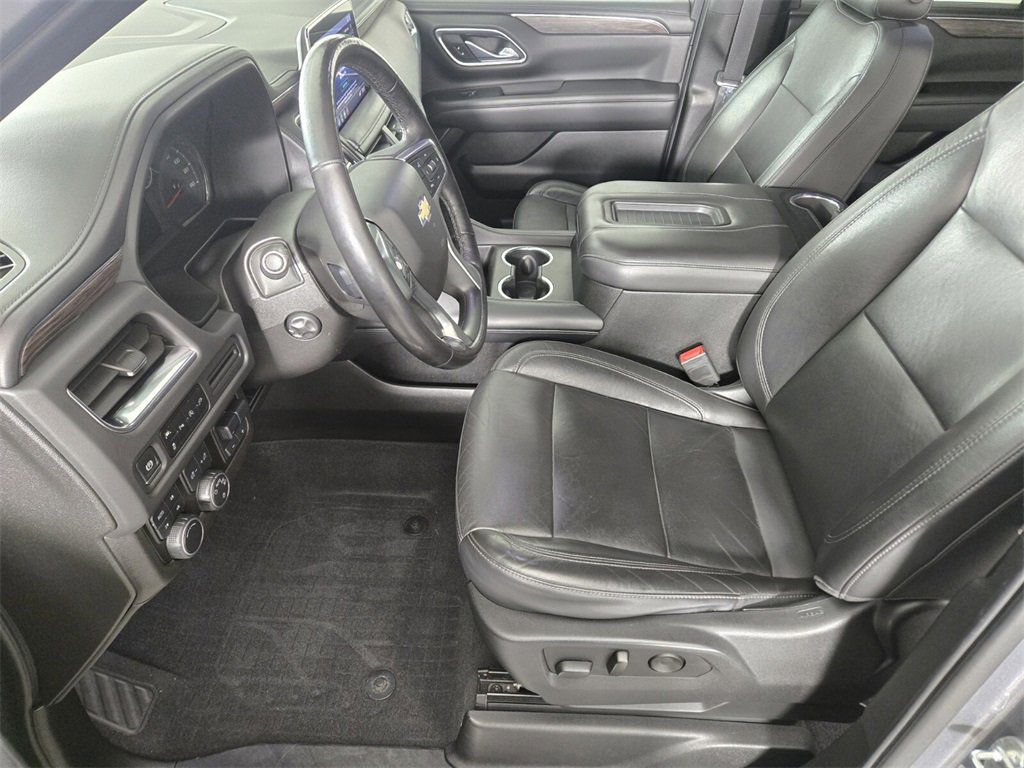 Used 2021 Chevrolet Tahoe LT w/ LT Signature Package image 14