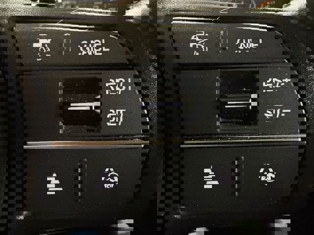 Used 2025 Honda CR-V Sport-L image 18