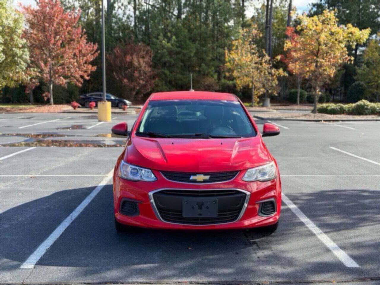 Used 2017 Chevrolet Sonic Premier image 2