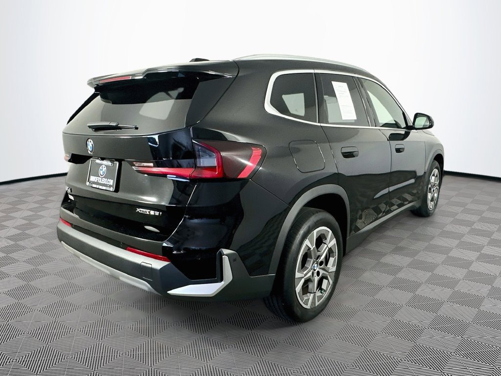 Used 2023 BMW X1 xDrive28i AWD/4WD image 9