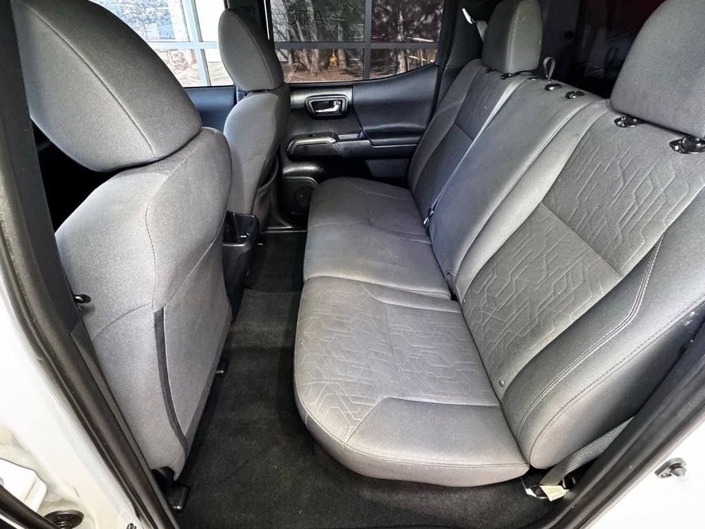 Used 2019 Toyota Tacoma TRD Off-Road image 43