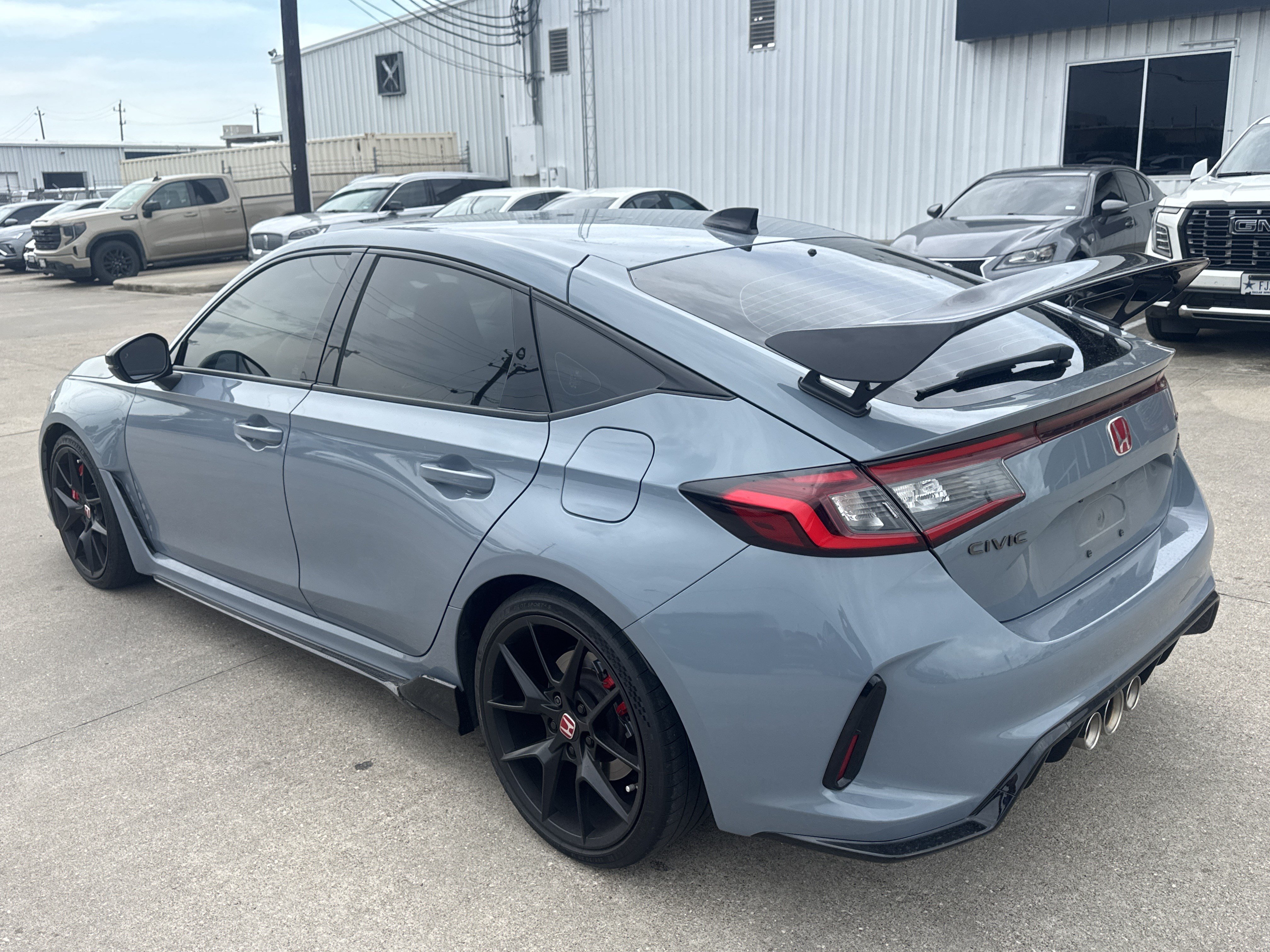 Used 2025 Honda Civic Type R image 8